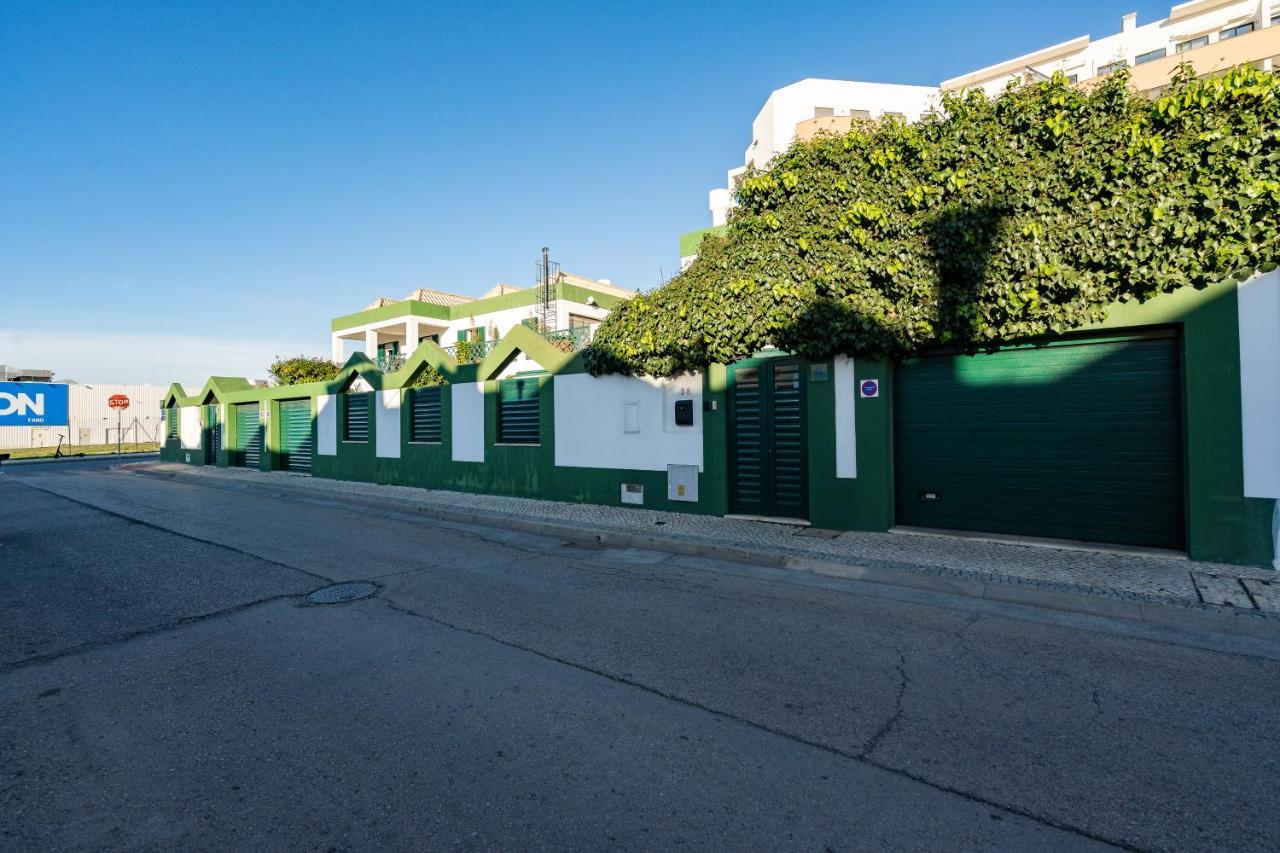 Holiday Villa In Elite Residential Area Of ファロ エクステリア 写真