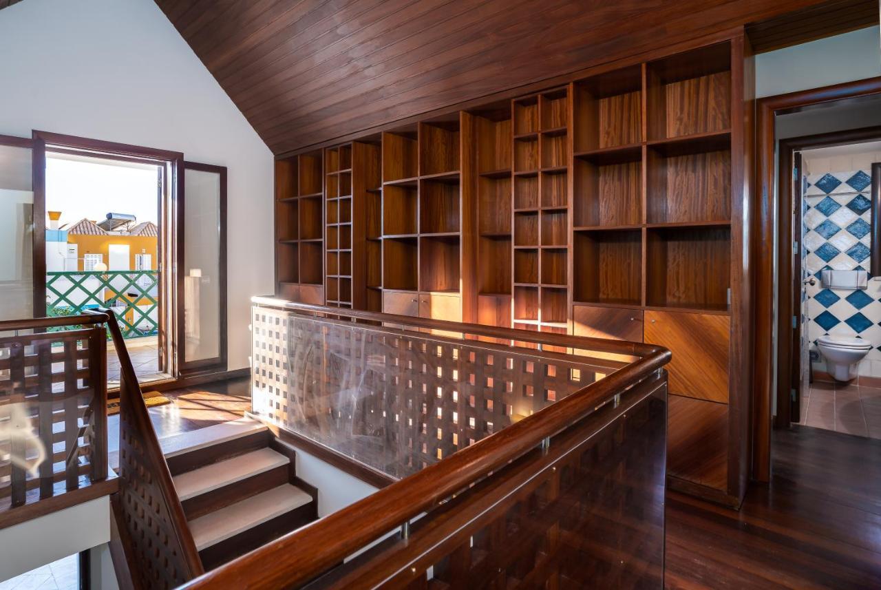Holiday Villa In Elite Residential Area Of ファロ エクステリア 写真
